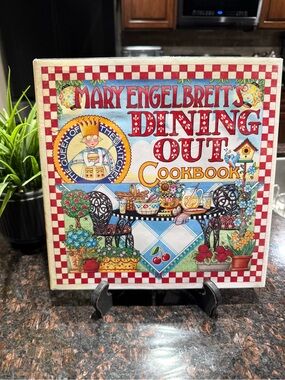 Mary Engelbreit's Dining Out Cookbook 1st Edition 2001